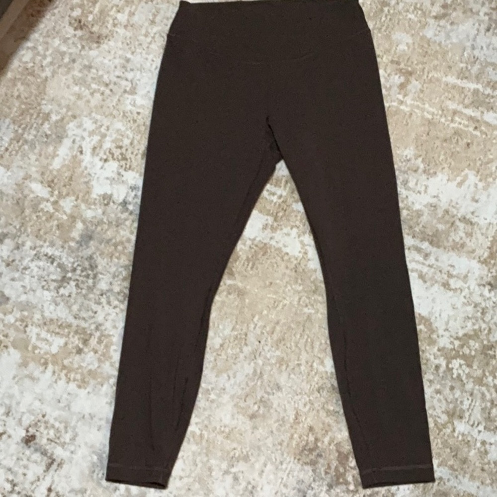 Lululemon Brown Cropped